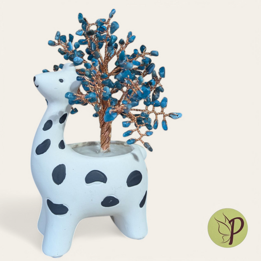 #183 - Giraffe with Blue Apatite